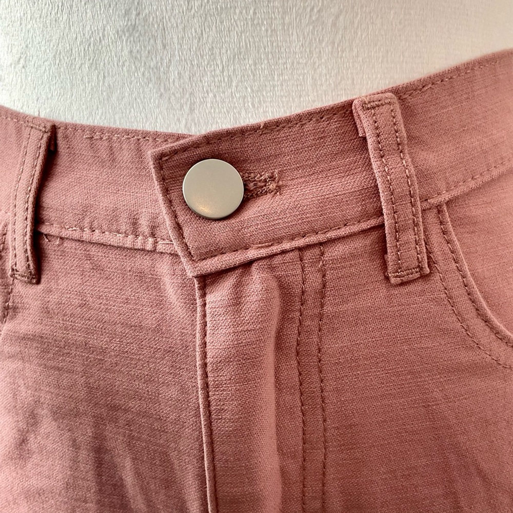NWT Washed Brick Distressed Women Shorts by 143 Story Sizes S, M & L - Picture 3 of 11